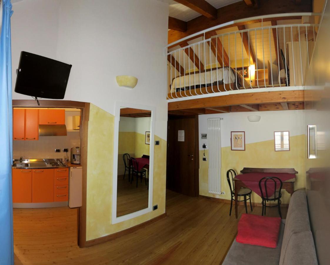 La Baita D'Oro Ristorante Residence Monteduro ภายนอก รูปภาพ